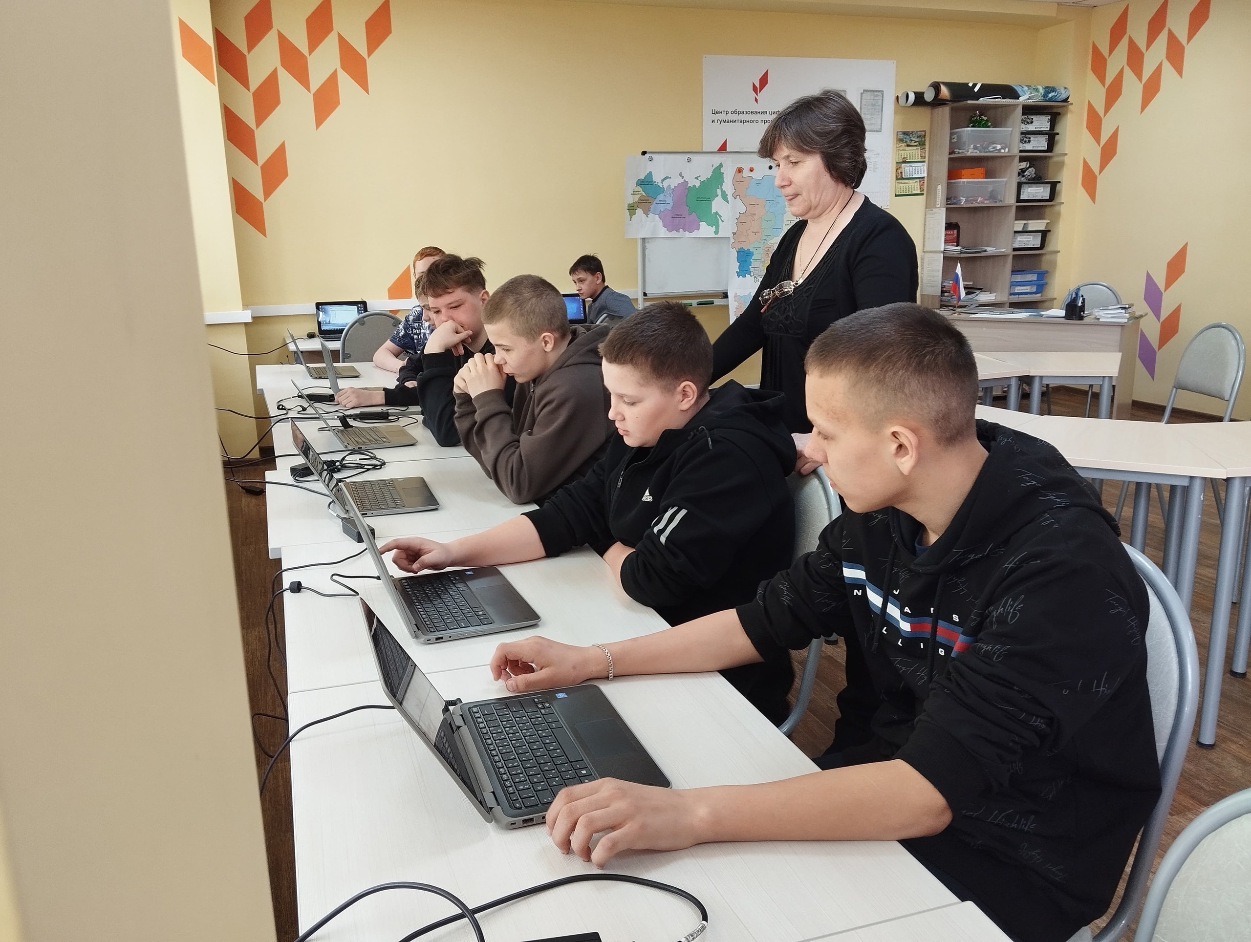 В рамках программы  &amp;quot;Офисные программы&amp;quot;.